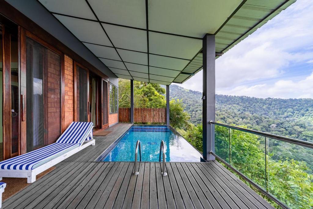 Spicetree Munnar Hotel Chinnakanal Bagian luar foto