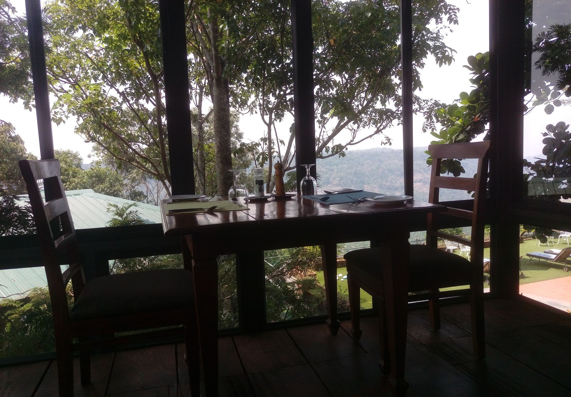 Spicetree Munnar Hotel Chinnakanal Bagian luar foto